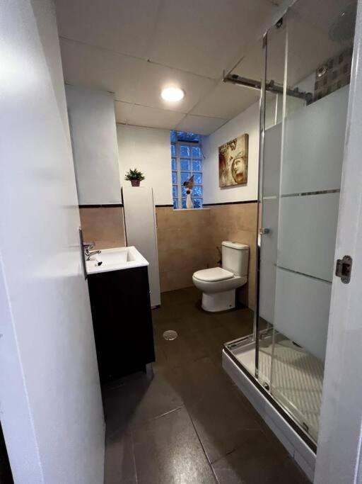 Great Apartment Close To Plaza De Torres Alicante Buitenkant foto